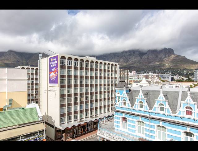 1 BEDROOM APARTMENT SOLD IN CAPE TOWN CITY CENTRE